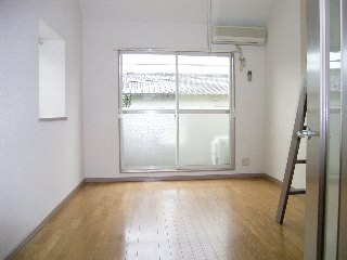 Living and room. It is air-conditioned room flooring.