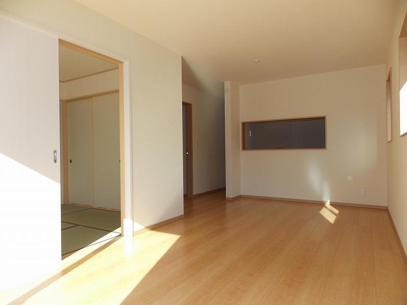 Living. Since the portrait is a living, Has become a place such as a dining table and sofa and easy floor plan image (^ o ^)  ◆ It becomes the same specification photo ◆