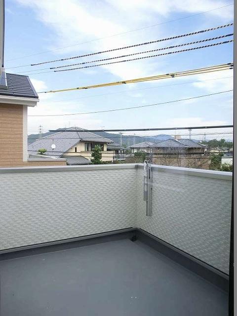 Balcony. Facing south, Sunny!