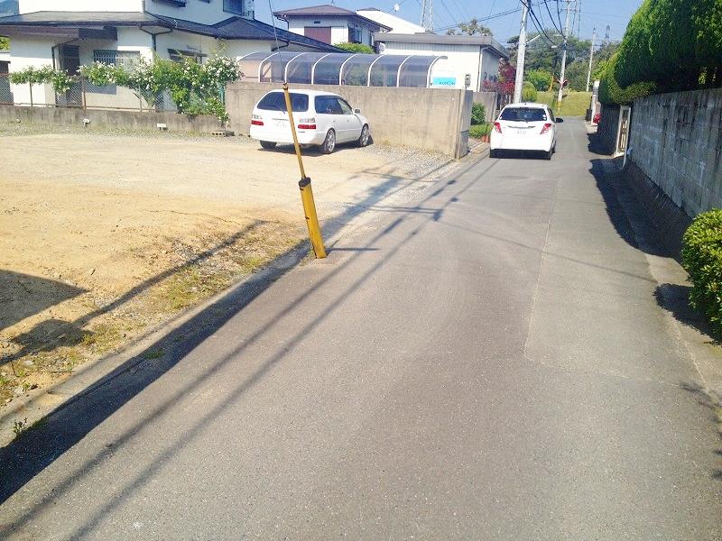 Local photos, including front road. Local (May 2013) Shooting