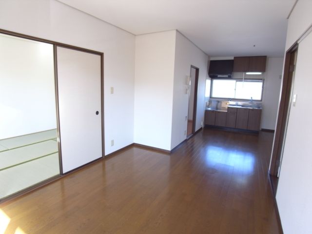 Living and room. Living