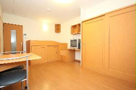 Living and room. ※ It has taken the same type.