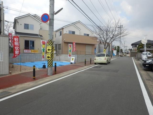 Local appearance photo. 2013 December