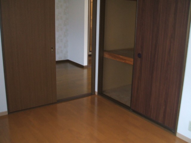 Receipt. Storage space