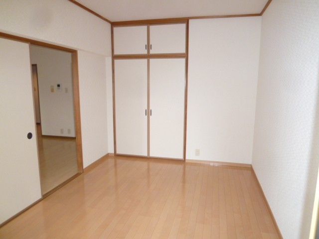 Other room space