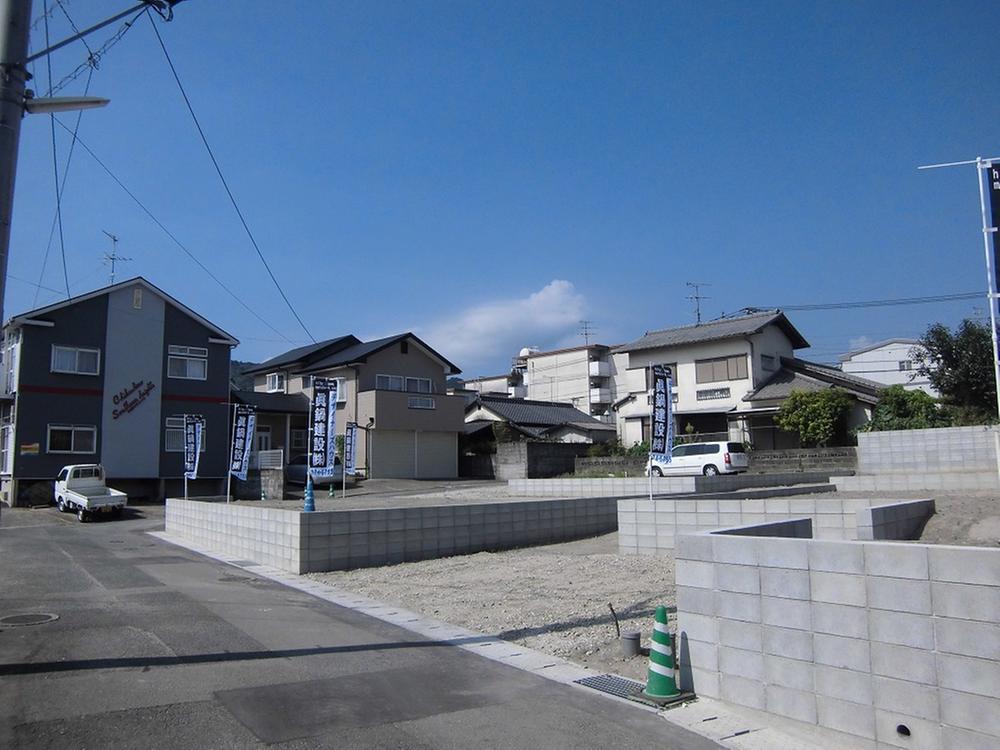 Local land photo. Local Photos