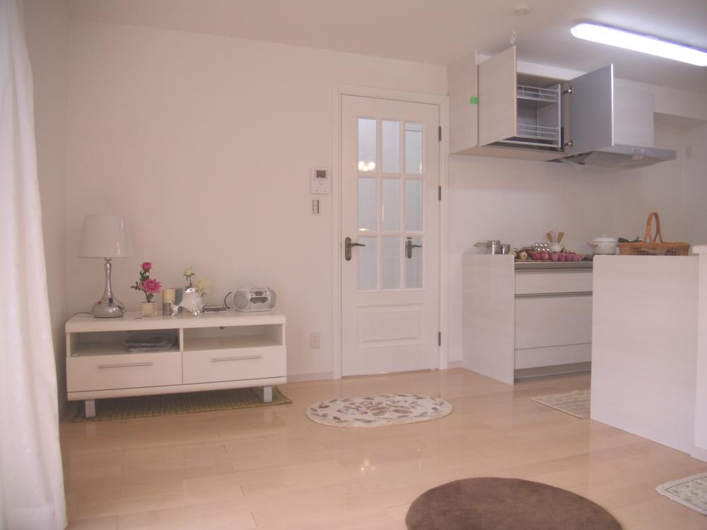 Living. Indoor (10 May 2013) Shooting