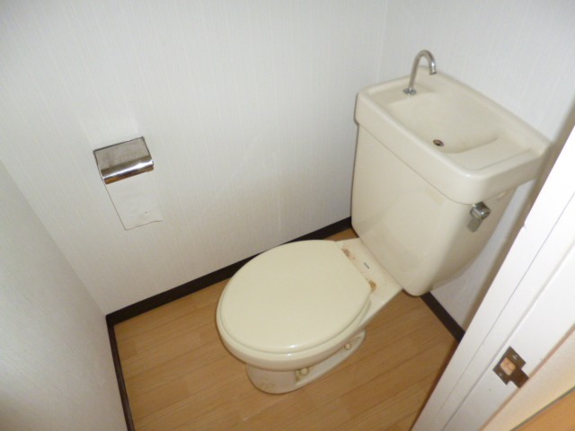 Toilet