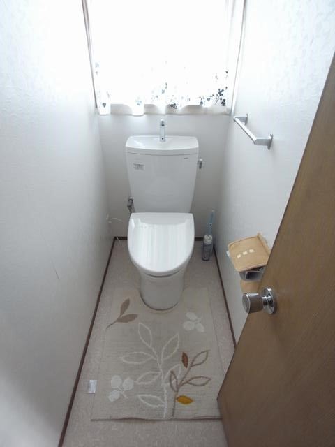 Toilet. furniture ・ Consumer electronics is not attached.