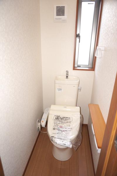 Same specifications photos (Other introspection). (Building 2) same specification