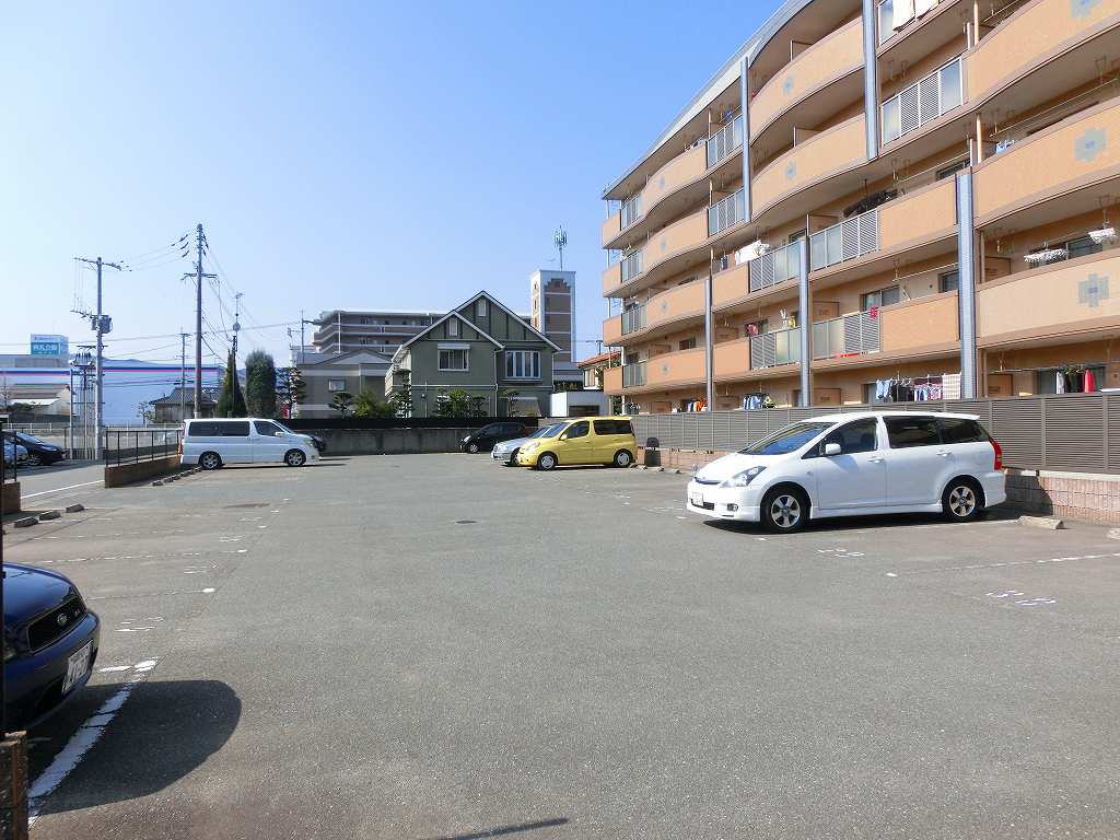 Parking lot. On-site parking