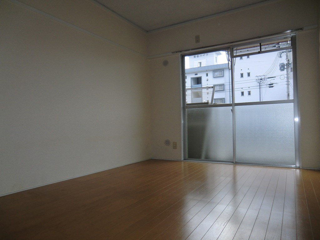 Other room space. Western style room