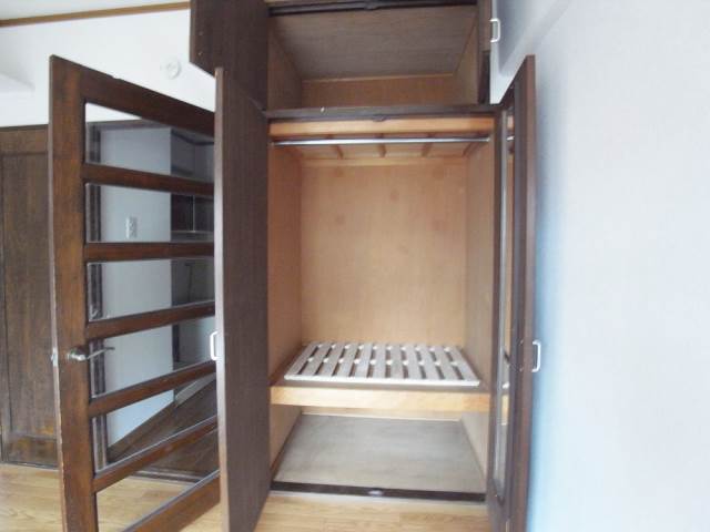 Receipt. Housed in a large closet plenty