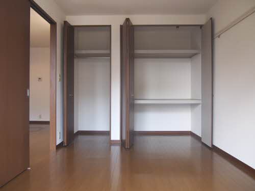 Other room space. Western-style south