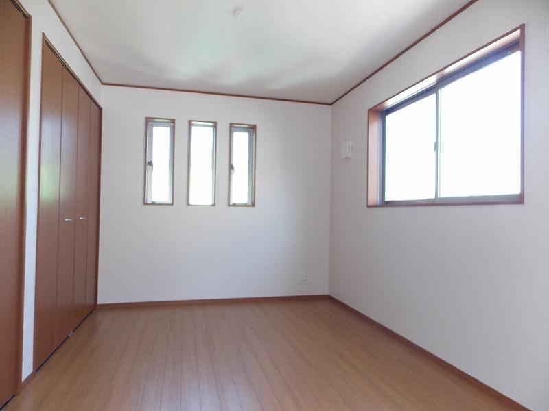 Same specifications photos (Other introspection). The second floor Western-style Because the windows in the room is comes with two locations, Brightness ・ Ventilation are both good ~ (^_^)v