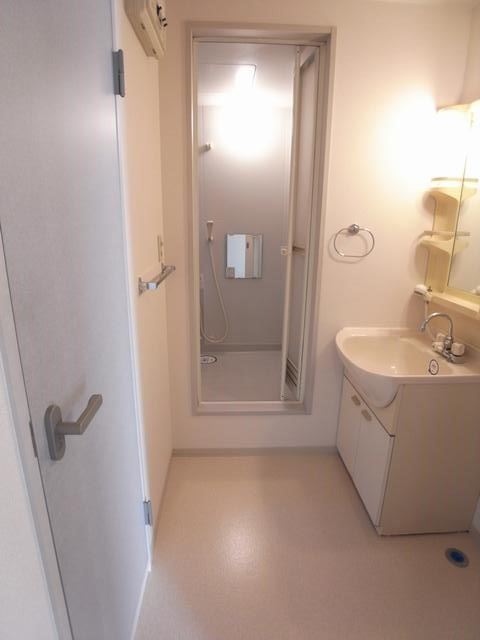 Washroom. Dressing room