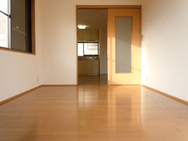 Other room space. Reversal