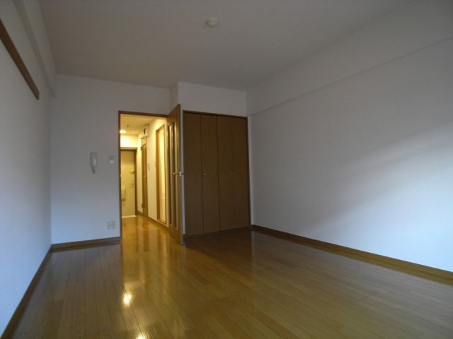 Living and room. It is a photograph of the room.