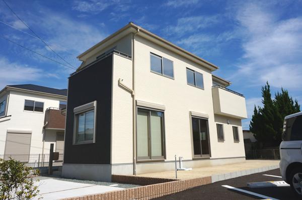 Same specifications photos (appearance). (Building 2) same specification