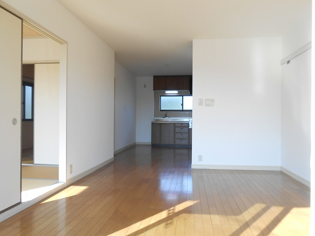 Living and room. Reversal