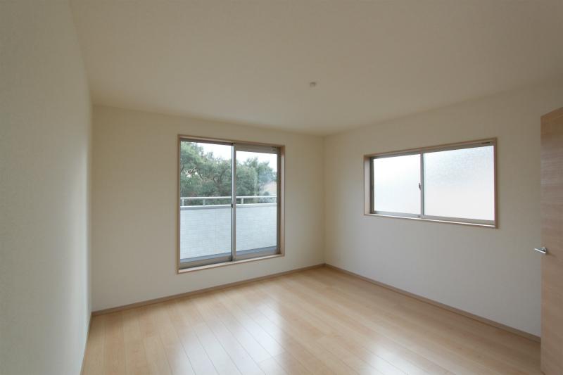 Non-living room. Same specifications Photos