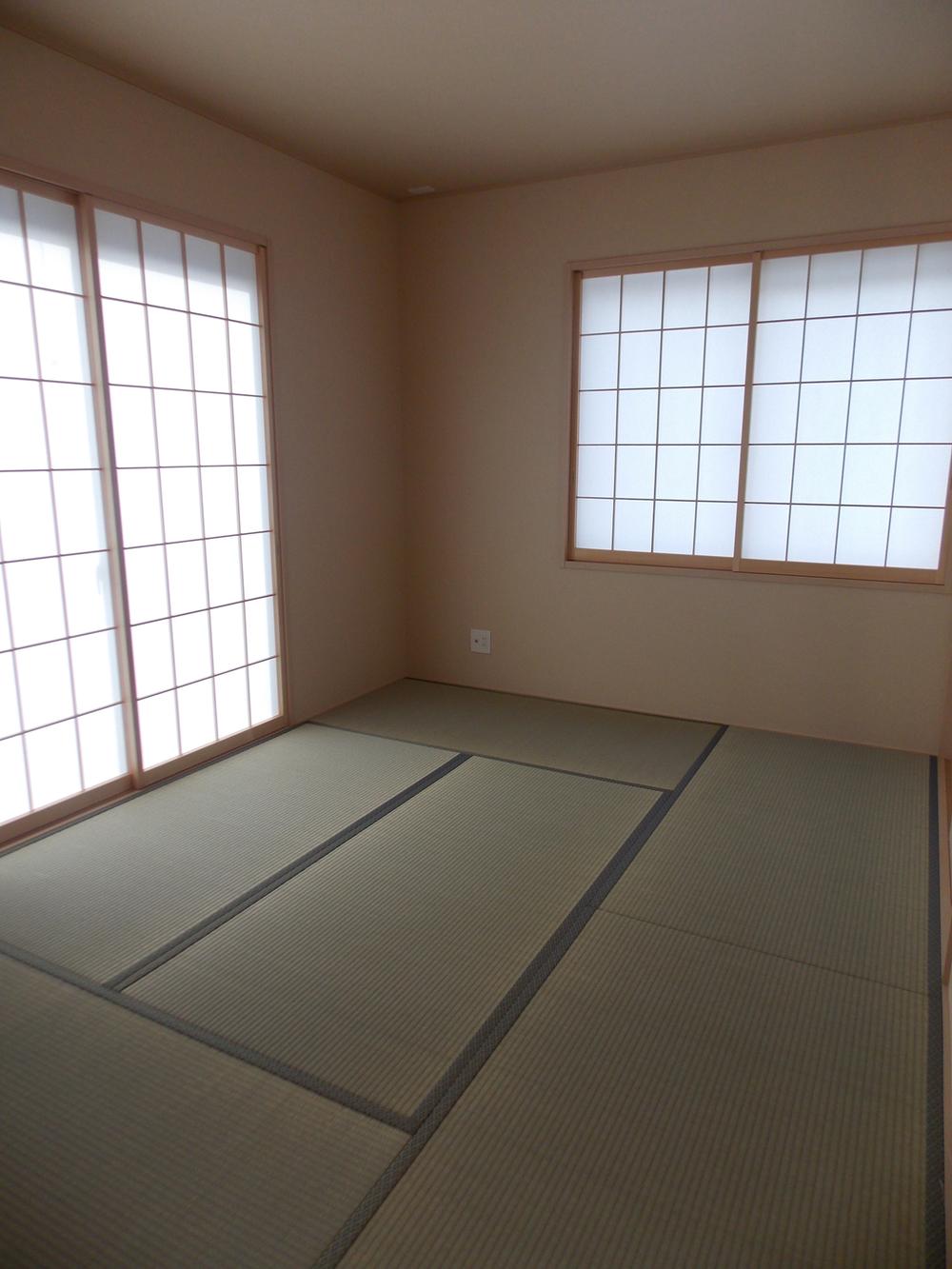 Non-living room. Indoor (12 May 2013) Shooting