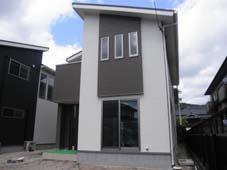 Local appearance photo. garden ・ Only leave the parking lot construction work! Inside the building can be found! (April 2013) Shooting