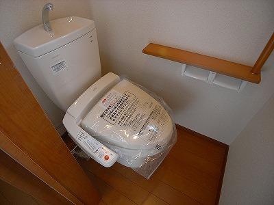 Toilet. Same specifications Photos