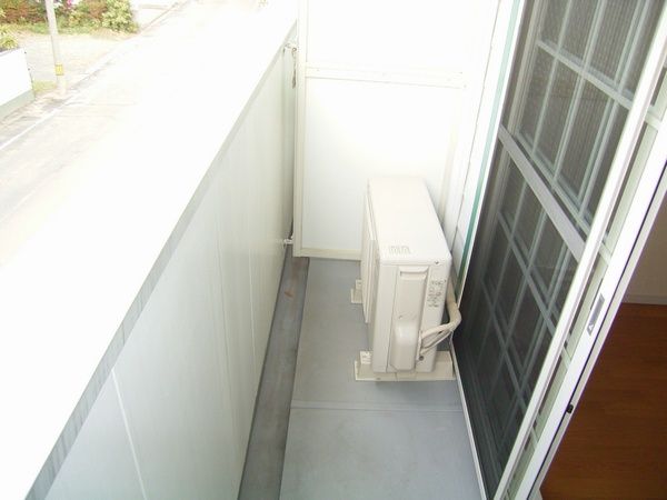 Balcony. It is a veranda.