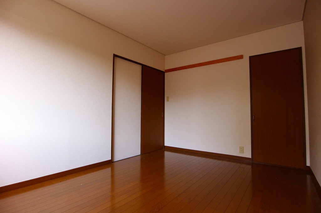 Other room space. 6 Pledge of Japanese-style room