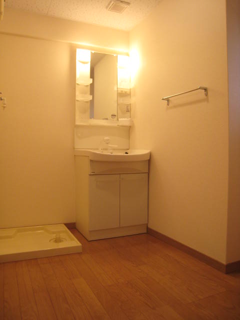 Other. Wash dressing room