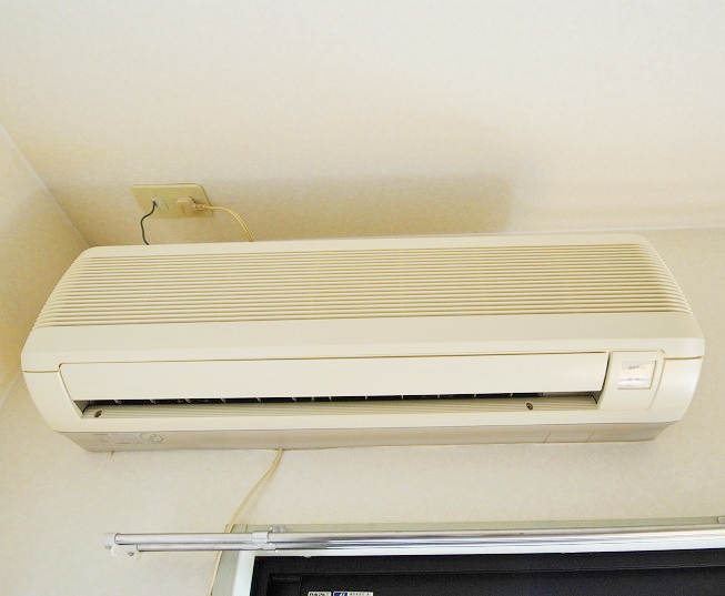 Other Equipment. Air-conditioned