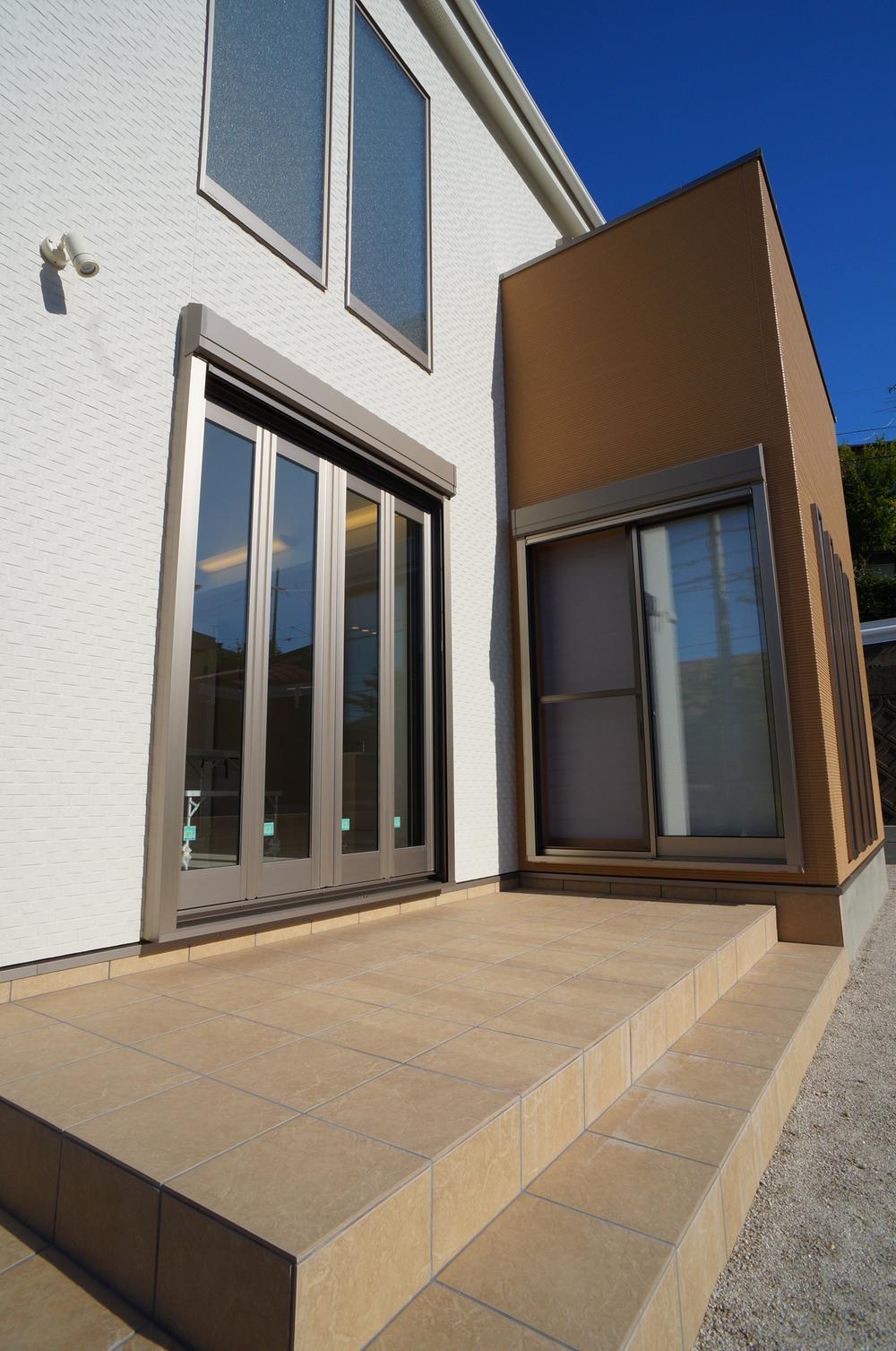 Building plan example (exterior photos).  ◆ Libero Square construction example photo ◆