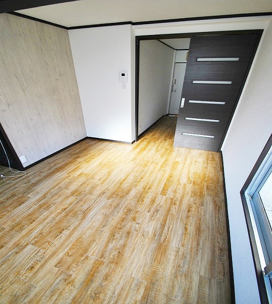 Other room space. The initial costs are also split negotiable