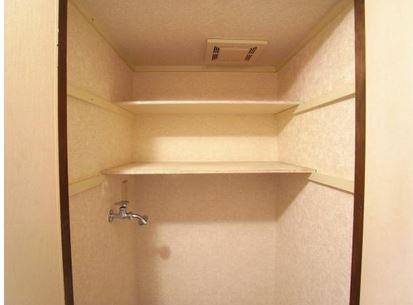 Receipt. A little convenient storage