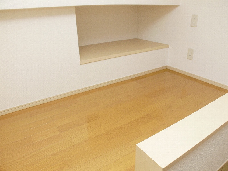 Other room space. loft