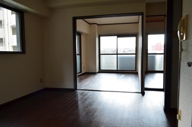 Living. A bright room