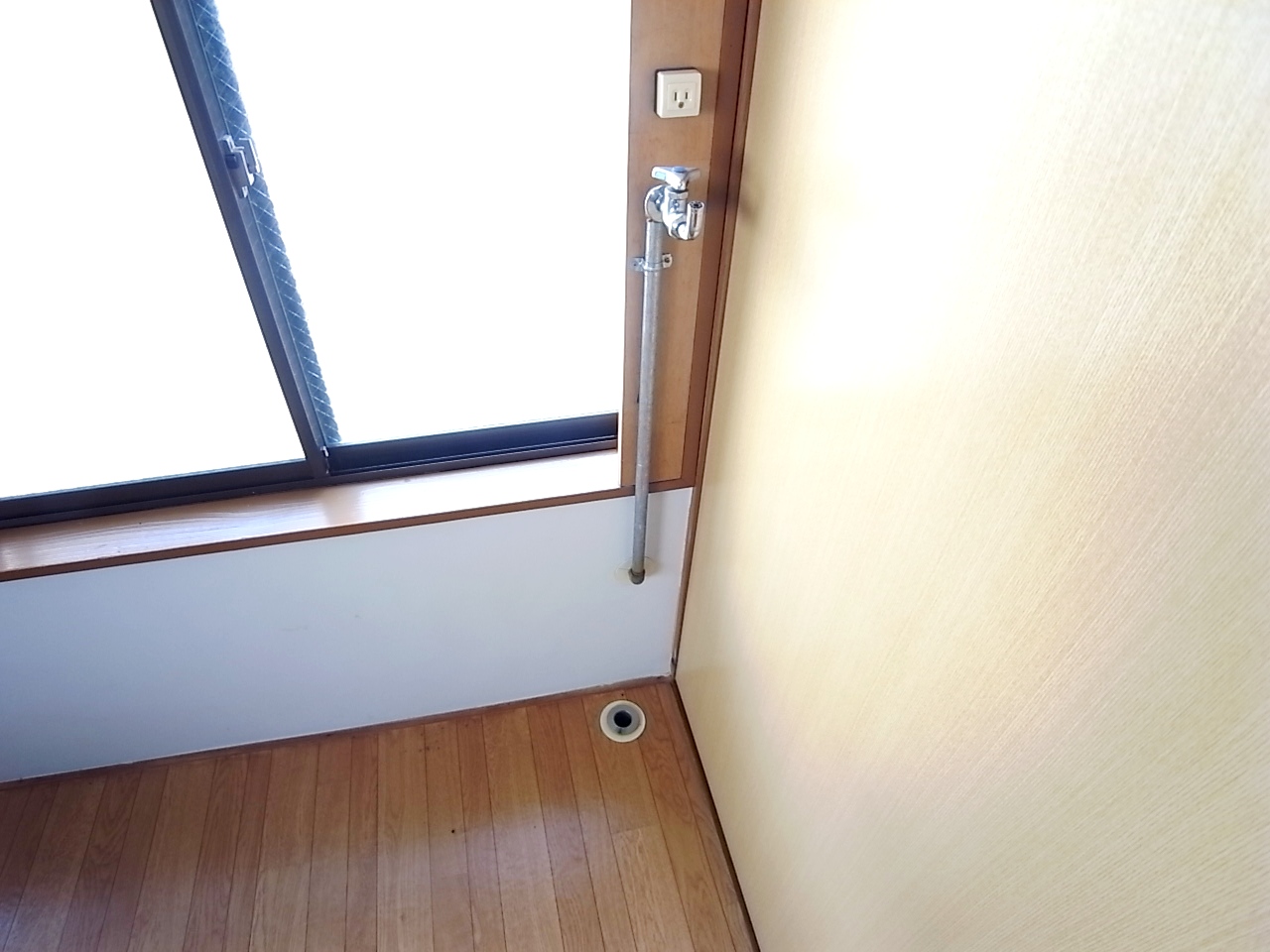 Other Equipment. It has a surprisingly also Indoor Laundry Area! !