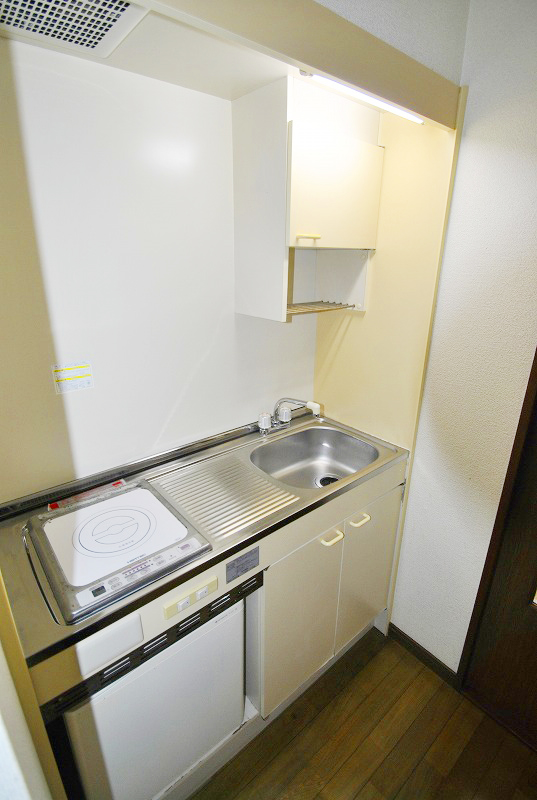 Kitchen. Stove kitchen