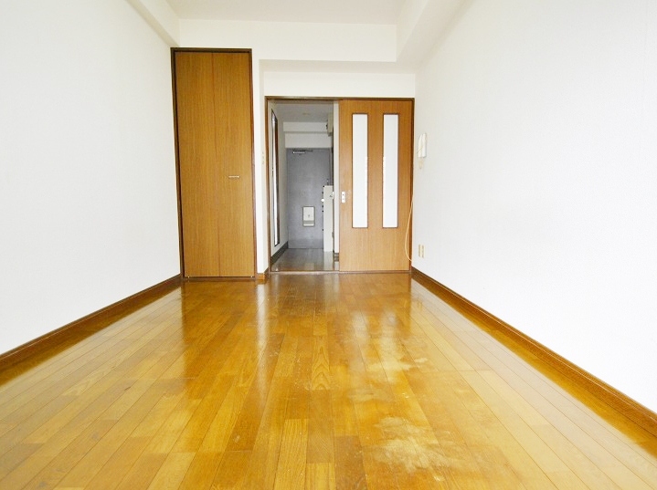 Living and room. Preview is also available so please feel free to contact us