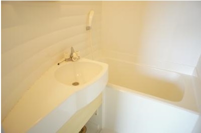 Bath. It is the bath that cleanliness