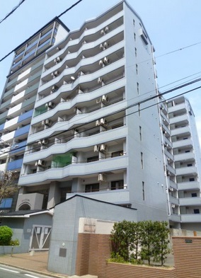 Building appearance. There presence