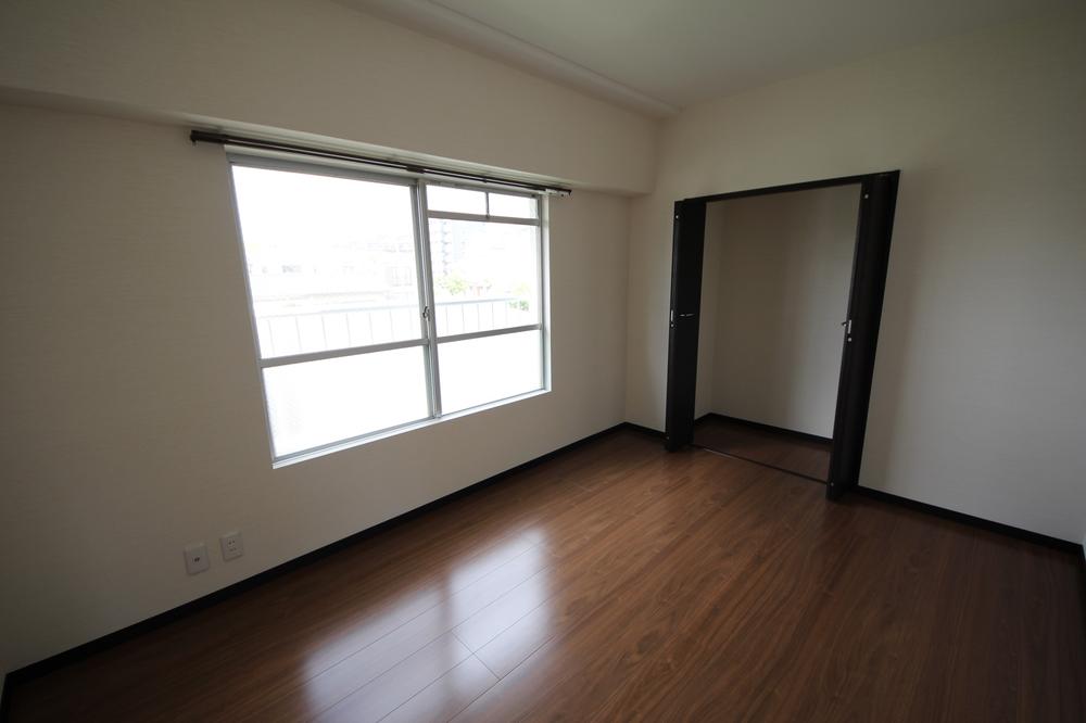 Non-living room