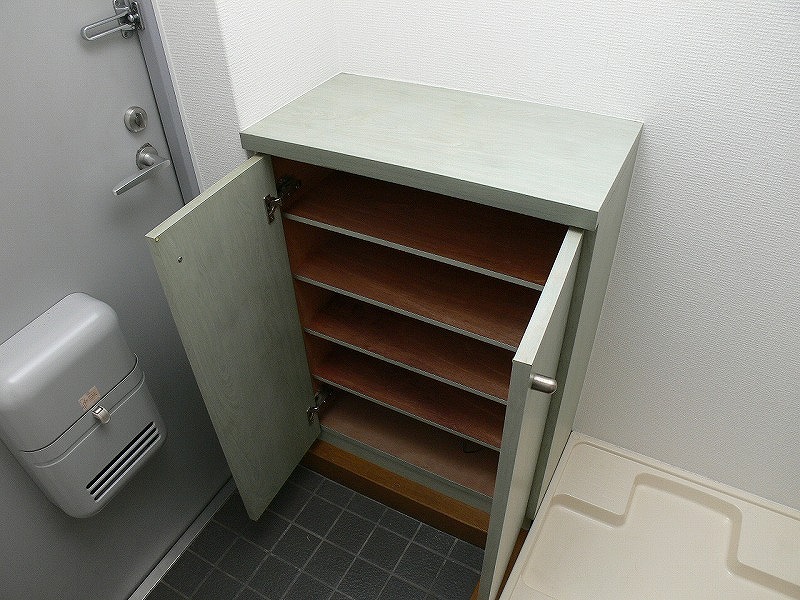 Entrance. Shoe box ☆