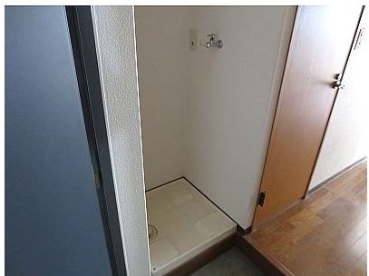 Other Equipment. Indoor Laundry with yard