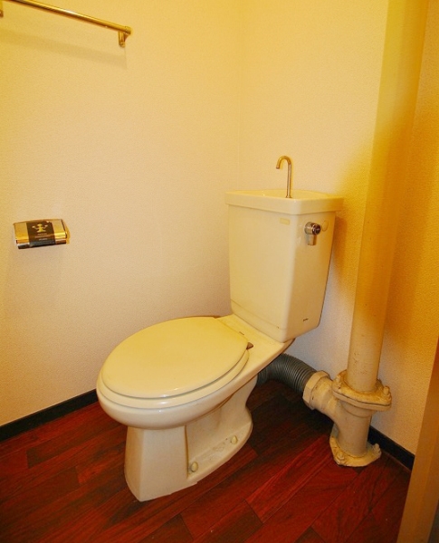 Toilet. Bus toilet is another