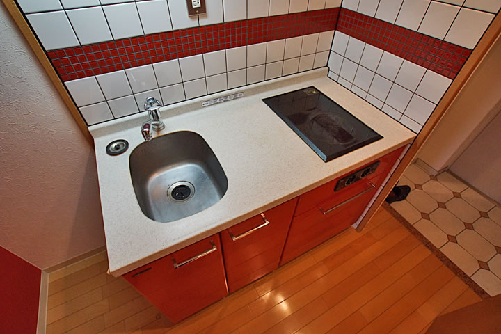 Kitchen. System Kitchen (2-neck Rajientohita)