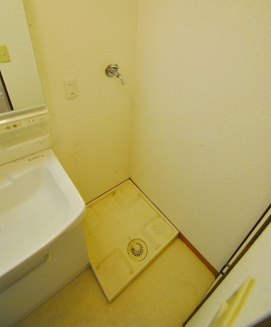 Other Equipment. Washing machine in the room