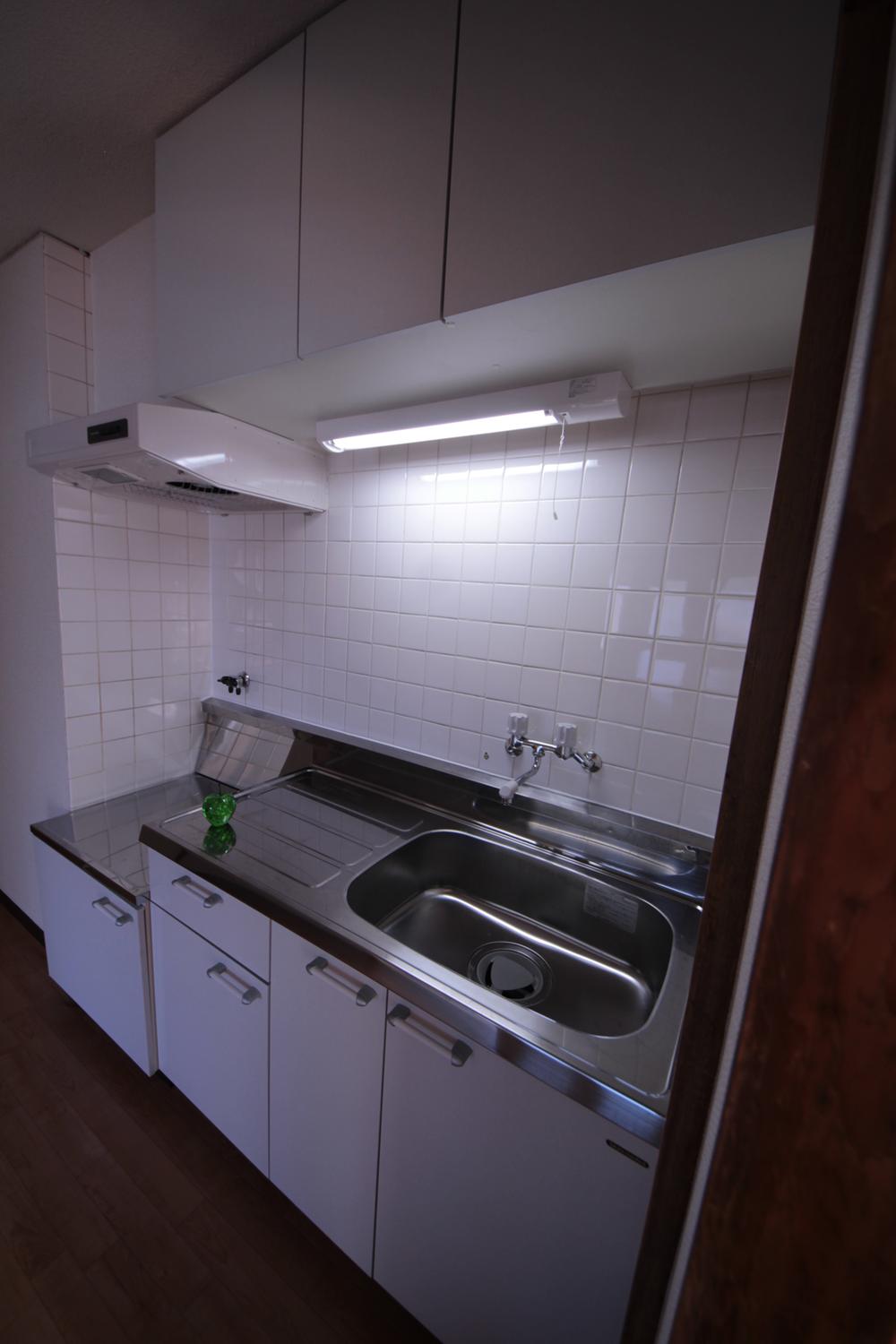 Kitchen. Indoor (September 2013) Shooting