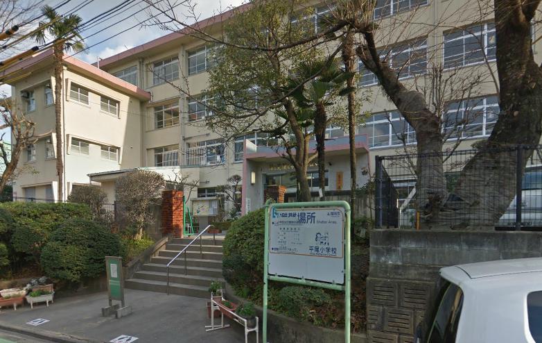 Primary school. 661m to Fukuoka Municipal Hirao elementary school (elementary school)